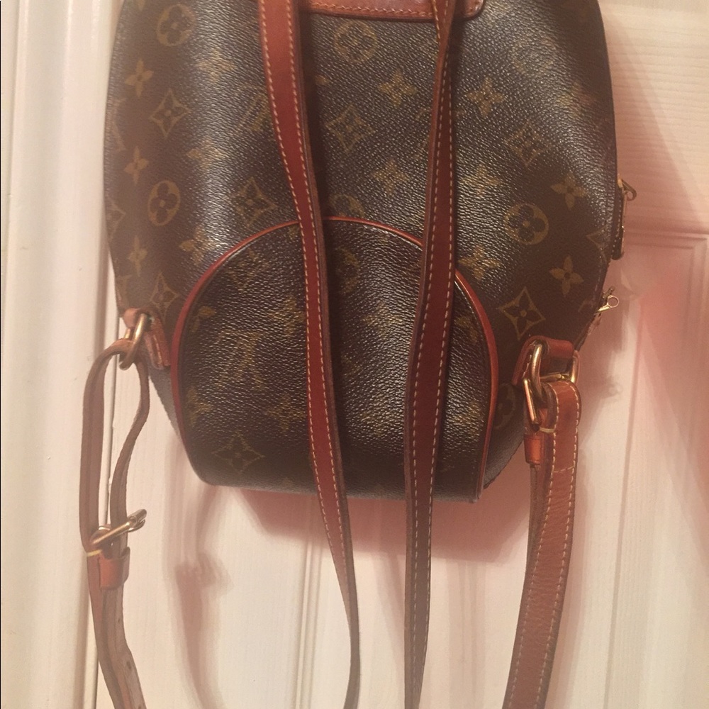 Louis Vuitton Ellipse Backpack 🎒Authentic - Picture 2 of 3